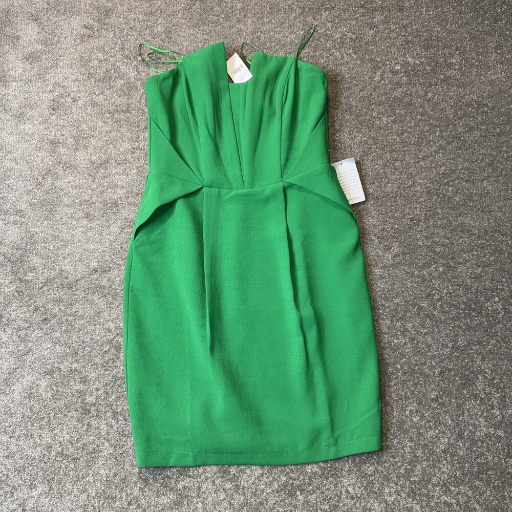 Adelyne Rae Green Strapless Mini Sheath Bodice Boning Size‎ Medium Spring/Summer